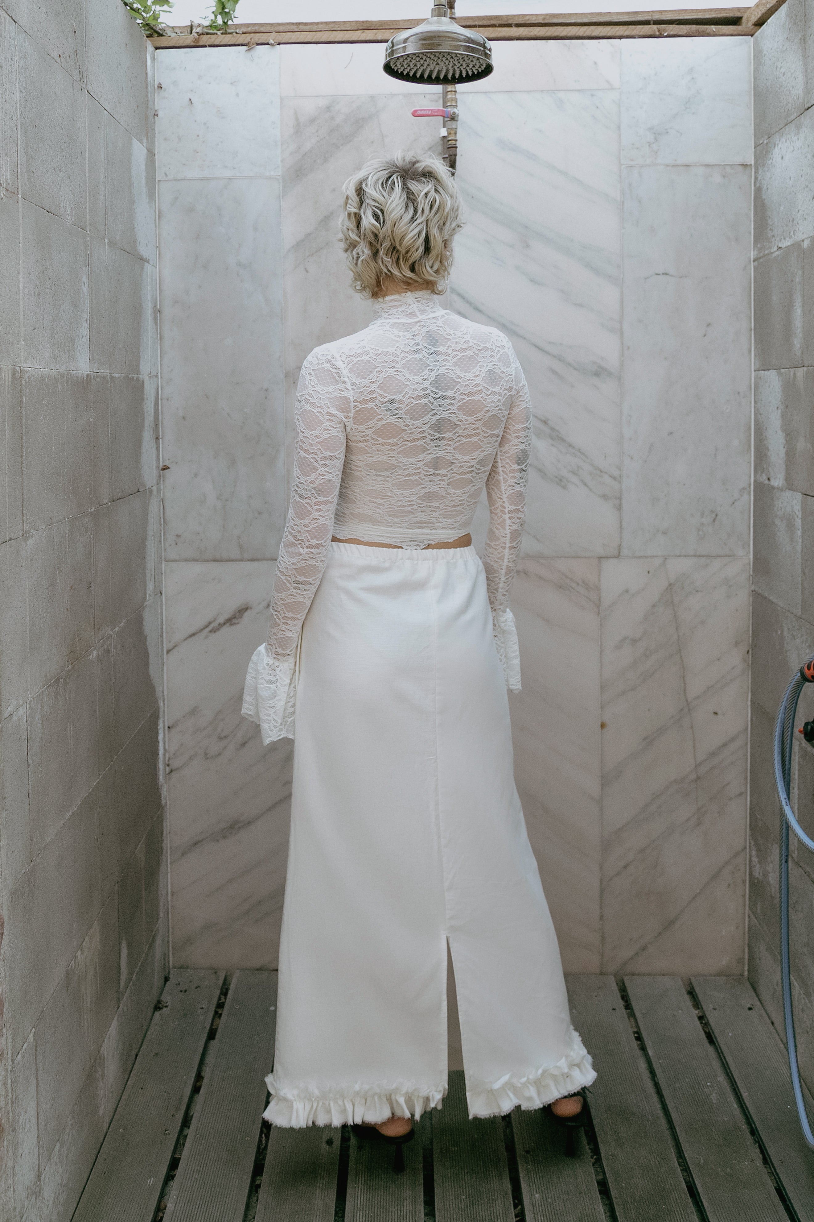 Ruffle linen skirt