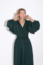 Load image into Gallery viewer, Wrap puff wool sleeve dress
