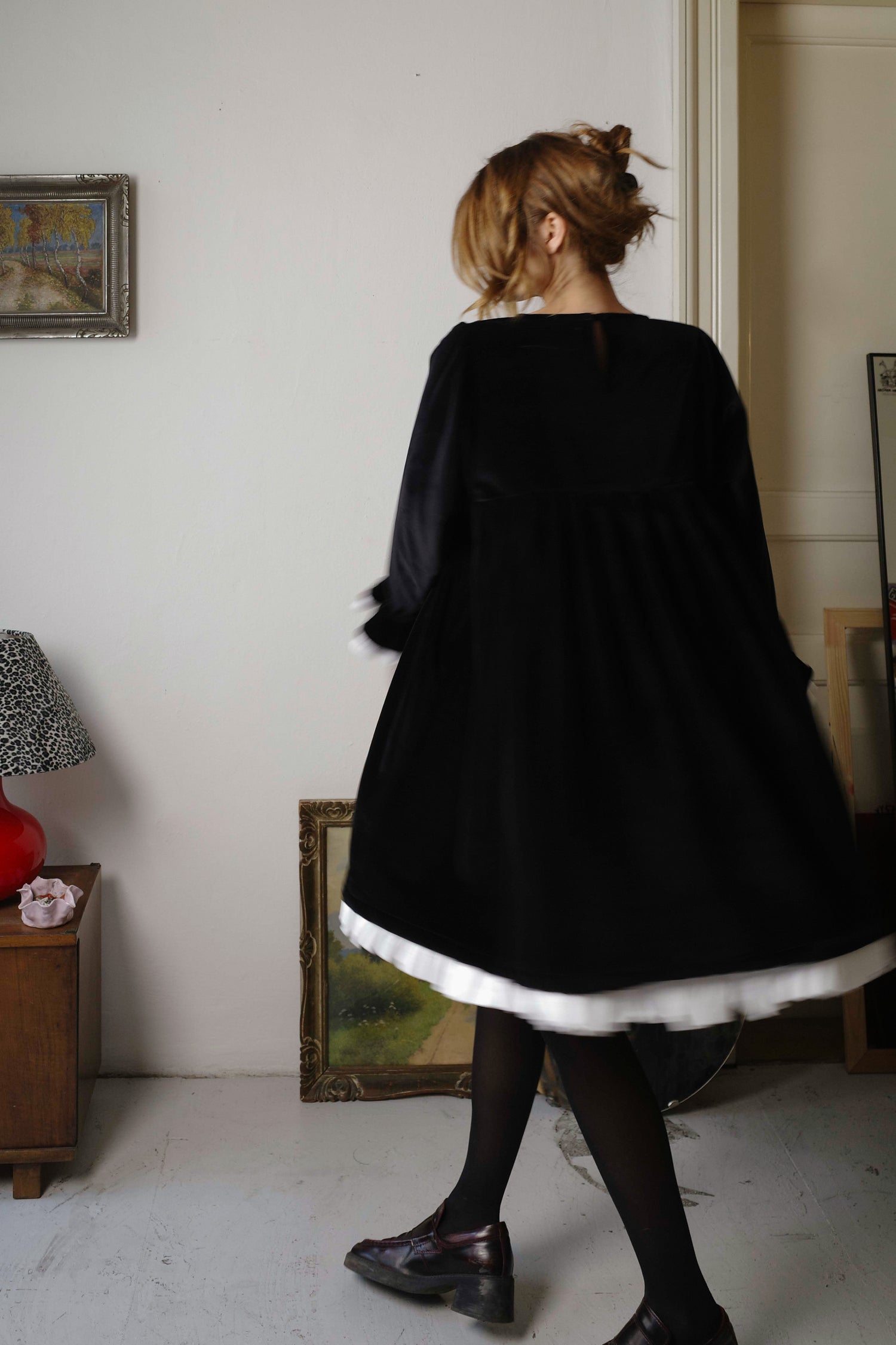 Country velvet dress