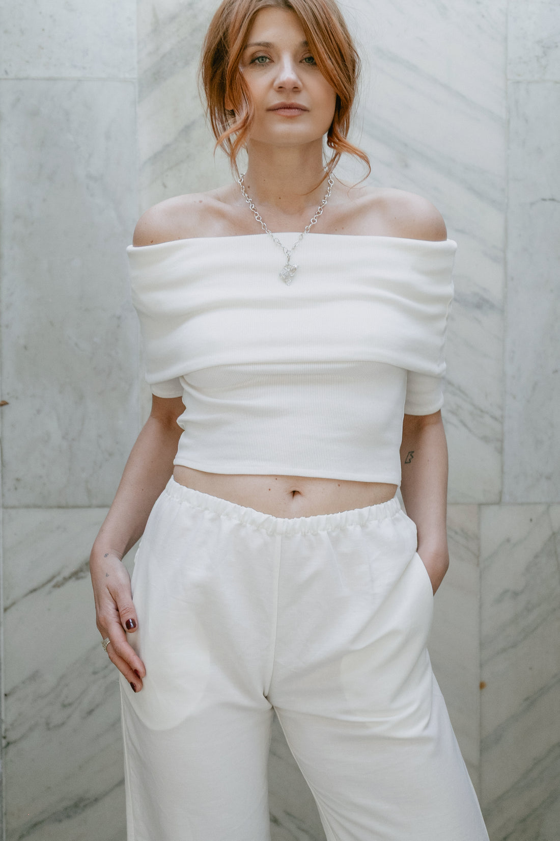 Off shoulder ribbed top